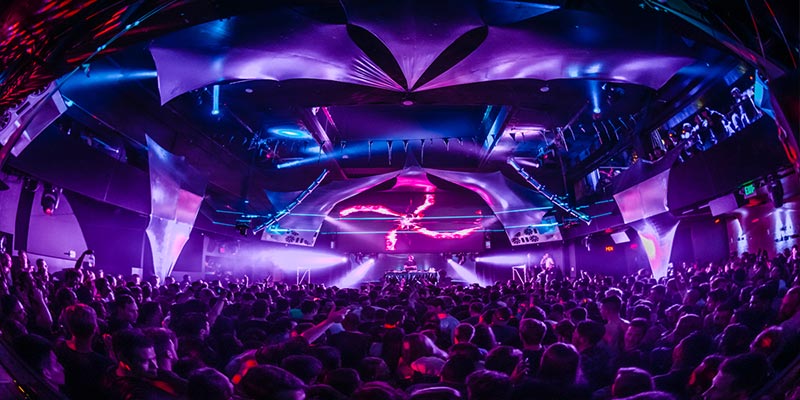 Top 10 Nightlife Destinations in the USA for Partyholics - Traveloview